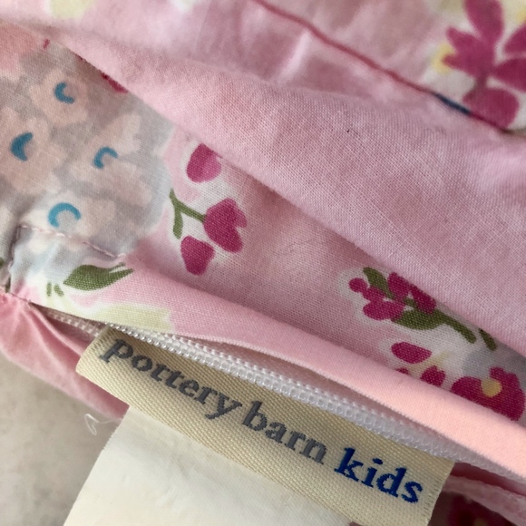 Pottery Barn Kids Samantha TIE UP Pink Paisley Pillow Sham NWOT